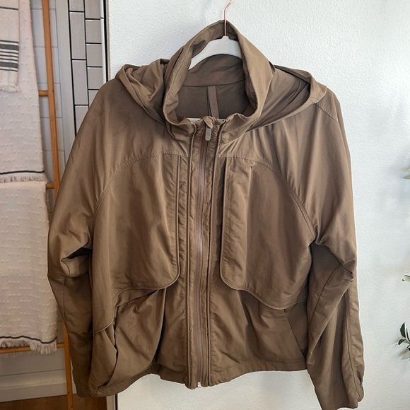 Lululemon Always Effortless Jacket - Picture 3 of 5